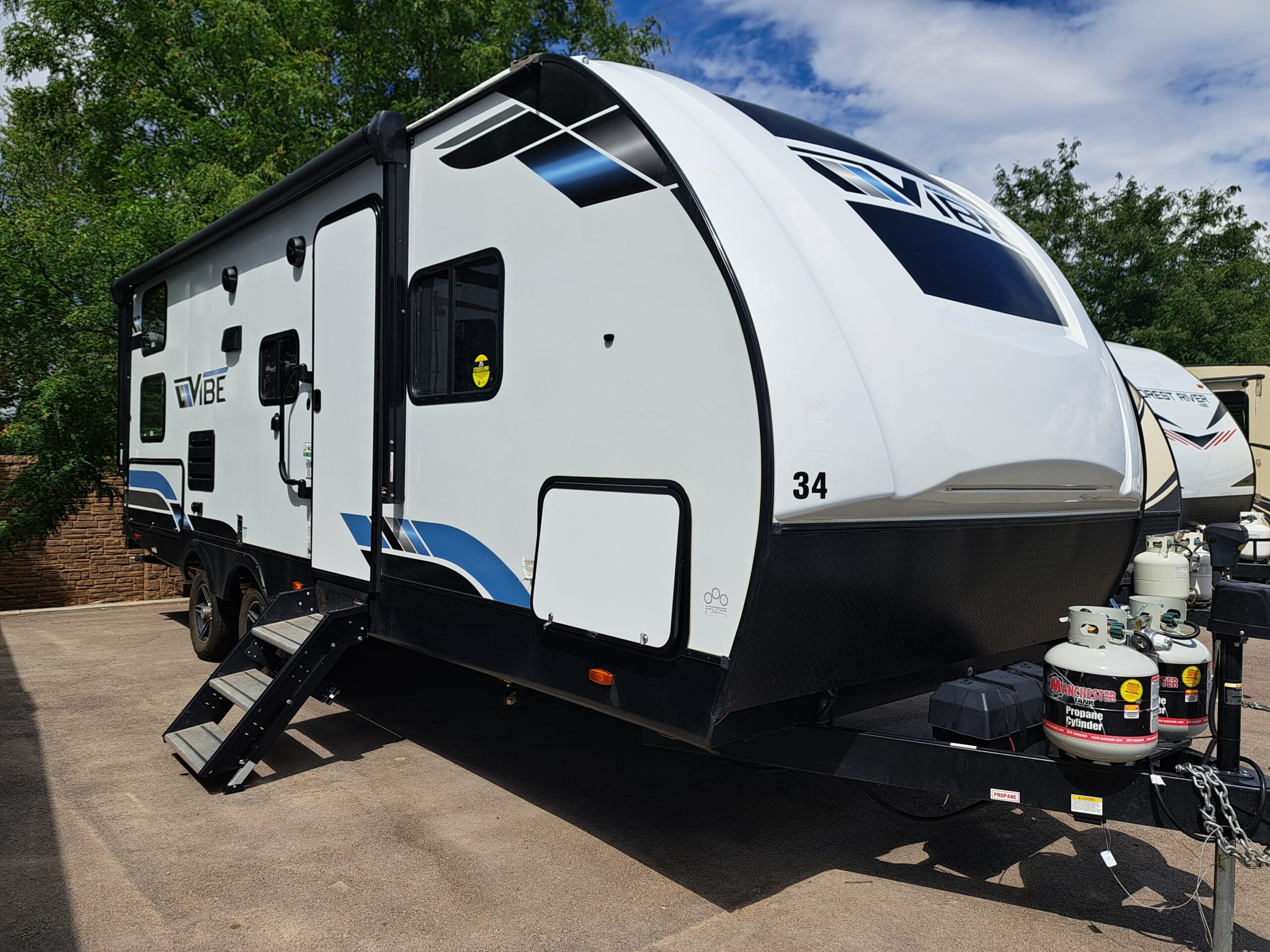 Vibe 24DB 28' Travel Trailer Utah RV Rentals